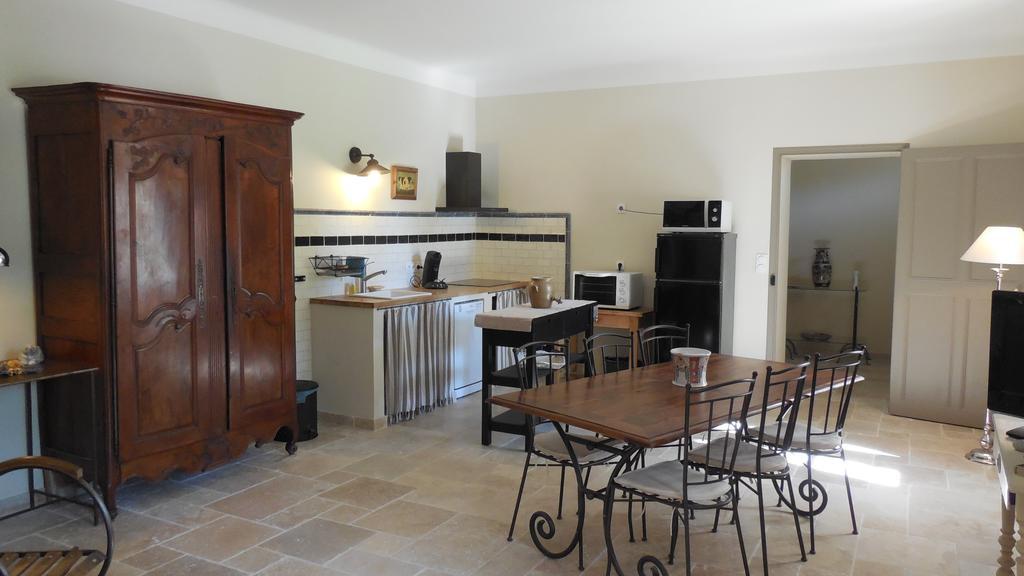 Villa Domaine De Rochegude Aviñón Habitación foto